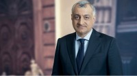 მამუკა ხაზარაძე და ბადრი ჯაფარიძე ბანკში დაკავებულ თანამდებობებს ტოვებენ