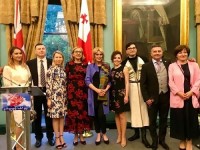 ლონდონში საქართველოს დამოუკიდებლობის დღისა და პარლამენტარიზმის 100 წლის იუბილესთან დაკავშირებით მიღება-გამოფენა გაიმართა