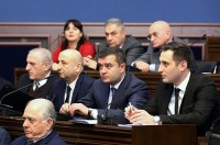 პარლამენტში სახელმწიფო უსაფრთხოების სამსახურის წარმომადგენლებმა ოკუპირებულ აფხაზეთში ბოლო პერიოდში განვითარებული პროცესების შესახებ ინფორმაცია წარადგინეს