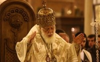 ხულოს მუნიციპალიტეტის მერი პატრიარქს აღსაყდრებიდან 40 წლისთავს ულოცავს