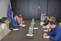  ირაკლი კობახიძე არასამთავრობო ორგანიზაციების წარმომადგენლებს შეხვდა 