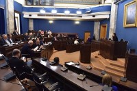 პარლამენტი დეზინფორმაციის და პროპაგანდის საფრთხეებზე მოკვლევას იწყებს