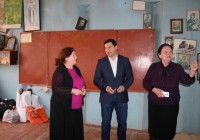 არჩილ თალაკვაძე ოზურგეთის N1 საჯარო სკოლის პედაგოგებს შეხვდა