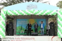 ლევან დავითაშვილმა ჩაის ფესტივალი გახსნა