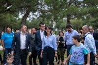 „ქართული ოცნების“ ლიდერებმა რუსთავში გიორგი ლეონიძის ქუჩაზე არსებული სკვერის სარეაბილიტაციო სამუშაოები დაათვალიერეს