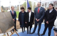 პრემიერ-მინისტრმა ევროპის საბჭოსთან ზურაბ ჟვანიას მემორიალური დაფა გახსნა