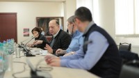 ოუენ ტიუდორი შრომით საკითხებზე საქართველოში შეხვედრებს მართავს