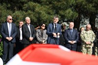 საქართველოს ერთიანობისთვის ბრძოლაში დაღუპული მებრძოლები სამხედრო პატივით დაკრძალეს