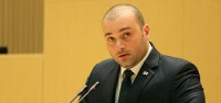 პრემიერი: პედაგოგების ხელფასების ზრდა ყოველწლიური პროცესი იქნება