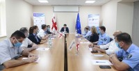 შემოსავლების სამსახურის უფროსმა სამეგრელოსა და აჭარის რეგიონში საბაჟო დეპარტამენტის წარმომადგენლებთან გასვლითი თათბირი გამართა