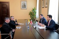 არჩილ თალაკვაძე ვატიკანის საგანგებო და სრულუფლებიან ელჩს შეხვდა