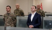 ირაკლი ღარიბაშვილმა სამხედრო მოსამსახურეებს მშვიდობისმყოფელის დღე მიულოცა