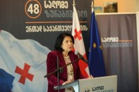 სალომე ზურაბიშვილმა სამი მსჯავრდებული შეიწყალა