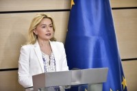 მოკლევადიან მომზადება-გადამზადების პროგრამებზე განათლების სამინისტრო რეგისტრაციას იწყებს