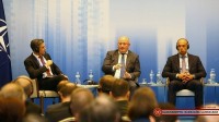 ლევან იზორია კონფერენციის პირველ პანელზე - „ნატო ვარშავის სამიტის შემდეგ“ სიტყვით გამოვიდა