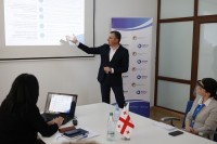 ანტიკრიზისული გეგმის სოციალურ-ეკონომიკური შეღავათებით სარგებლობის შესახებ მეწარმეებთან სამუშაო შეხვედრა გაიმართა