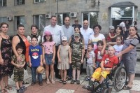 შშმ პირის სტატუსის მქონე ბენეფიციართა სარეაბილიტაციო კურსის დაფინანსების პროგრამის ფარგლებში 11 ბენეფიციარი ურეკში მაგნიტურ ქვიშებზე დაისვენებს