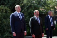 მამუკა ბახტაძე სომეხ კოლეგას შეხვდა