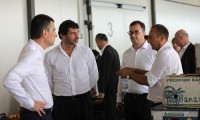 პრემიერმა სოფელ ჩუმლაყში მდებარე სამაცივრე მეურნეობა დაათვალიერა და ატმის ჩაბარების პროცესს დაესწრო