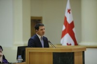 არჩილ თალაკვაძე: პარლამენტი კანონს სასოფლო-სამეურნეო დანიშნულების მიწის შესახებ ხვალინდელ პლენარულ სხდომაზე მიიღებს