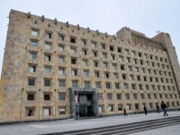 მთავრობის ადმინისტრაცია პრეზიდენენტის ინიციატივას პასუხობს