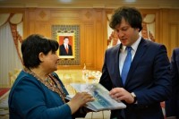 ირაკლი კობახიძე სამუშაო ვიზიტით თურქმენეთში იმყოფება