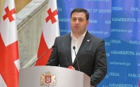 "ლელოს" დეპუტატობის კანდიდატი არჩევნების გადადების საკითხზე საპარლამენტო მსჯელობის გამართვას ითხოვს 