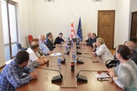 ვახტანგ ყოლბაია მარიამ ჯაშს შეხვდა