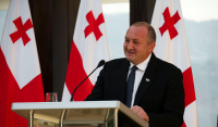 პრეზიდენტი მთავრობის სხდომაზე სახელმწიფო ინსტიტუტების ეფექტიანი ფუნქციონირებისა და მოქალაქეთა უფლებებისა და თავისუფლებების დაცვის საკითხების განხილვას ითხოვს
