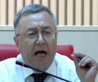ომარ ნიშნიანიძე ხაჩიძეს: ბუსუსებიანი პრეზერვატივი თავზე უნდა წამოგაცვათ