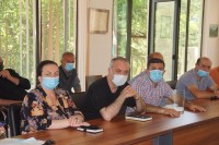 ონის მერის მოვალეობის შემსრულებელმა სამუშაო შეხვედრა გამართა