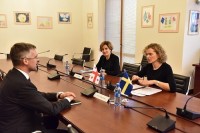 თამარ ხულორდავა შვედეთის სამეფოს საგანგებო და სრულუფლებიან ელჩს საქართველოში ულრიკ ტიდესტრომს შეხვდა