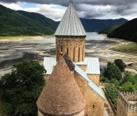 «Forbes» (აშშ): თბილისის მსგავს ქალაქს მსოფლიოში ვერსად ნახავთ; რატომ უნდა იყოს საქართველო იმ ქვეყნების სიაში, სადაც სამოგზაუროდ წასვლას აპირებთ