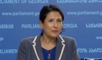 სალომე ზურაბიშვილი: სამუშაო დღეს მეორე ტურის დანიშვნა დიასპორას არჩევნებში მონაწილეობას გაურთულებს