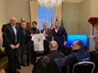 დუბლინში საქართველოს პარლამენტის დიასპორის კომიტეტის თავმჯდომარე და საქმეთა დროებითი რწმუნებული ქართული დიასპორას შეხვდნენ