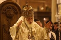 მიხეილ ჩხენკელი სრულიად საქართველოს კათოლიკოს-პატრიარქს ილია II-ს დაბადების დღეს ულოცავს