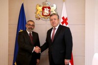 პრემიერი საბერძნეთის ახალ ელჩს შეხვდა 