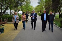 ვეტერინარიის დღესთან დაკავშირებით სოფლის მეურნეობის სამინისტროს ლაბორატორიის დირექტორი საზოგადოებრივ კოლეჯ „აისს“ ეწვია