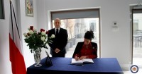საგარეო საქმეთა მინისტრის მოადგილემ პოლონელ ხალხს იან ოლშევსკის გარდაცვალების გამო მიუსამძიმრა
