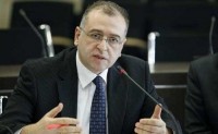 ოცნების დეპუტატი V.S. კობა გვენეტაძე  ოცნების დეპუტატი V.S. კობა გვენეტაძე