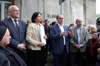 ფიროსმანის ქუჩის რეაბილიტაციასთან დაკავშირებით მოსახლეობასთან შეხვედრა გაიმართა