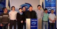 „დემოკრატიული მოძრაობის“ ახალგაზრდული ფრთა სადეპუტატო ასაკის დაწევას აპროტესტებს