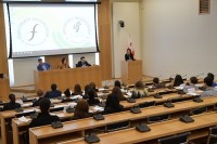 თამარ ჩუგოშვილმა თავისუფალი უნივერსიტეტის სამართლის სკოლის მიერ ორგანიზებული კონკურსის მონაწილეებს სიტყვით მიმართა