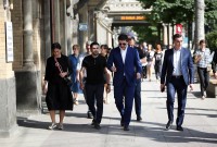 თბილისის მერი რუსთაველის გამზირზე მიმდინარე გამწვანების სამუშაოებს გაეცნო