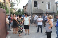 „ქართული ოცნების“ ჩუღურეთის მაჟორიტარობის კანდიდატი რიმა ბერაძე მოსახლეობას კარდაკარ ხვდება 
