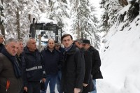 თორნიკე რიჟვაძე მაღალმთიან აჭარაში დიდთოვლობასთან დაკავშირებით არსებულ მდგომარეობას ადგილზე გაეცნო თორნიკე რიჟვაძე მაღალმთიან აჭარაში დიდთოვლობასთან დაკავშირებით არსებულ მდგომარეობას ადგილზე გაეცნო