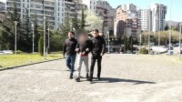 პოლიციამ თბილისში სწრაფი ჩარიცხვის აპარატის გაქურდვის ფაქტზე ორი პირი დააკავა