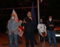 ნოდარ ტურძელაძე ნუცუბიძის ქუჩის მაცხოვრებლებს შეხვდა