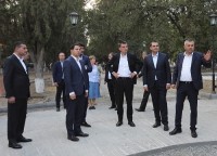 „ქართული ოცნების“ ლიდერებმა გარდაბნის პარკის სარეაბილიტაციო სამუშაოები დაათვალიერეს