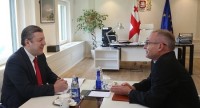 პრემიერმა წმინდა საყდრის დესპანთან გამოსამშვიდობებელი შეხვედრა გამართა